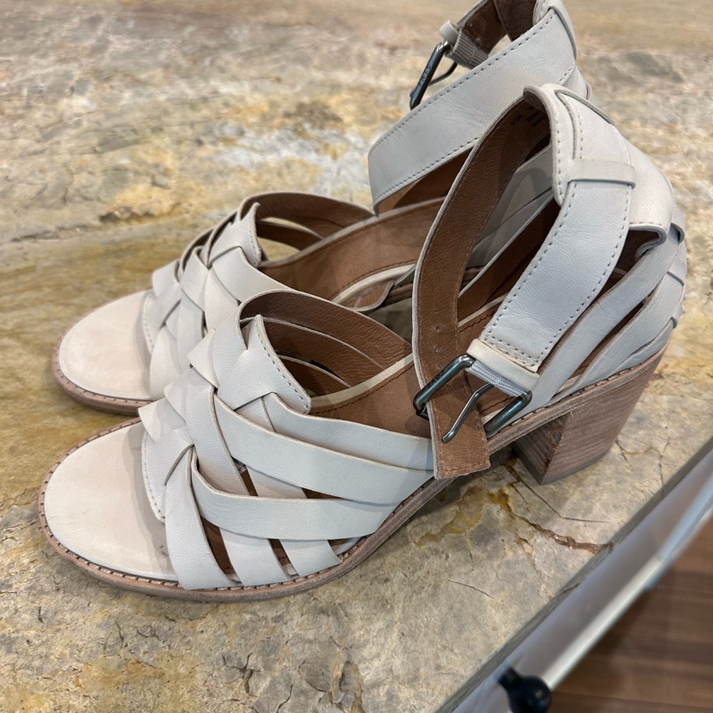 Frye leather sandals